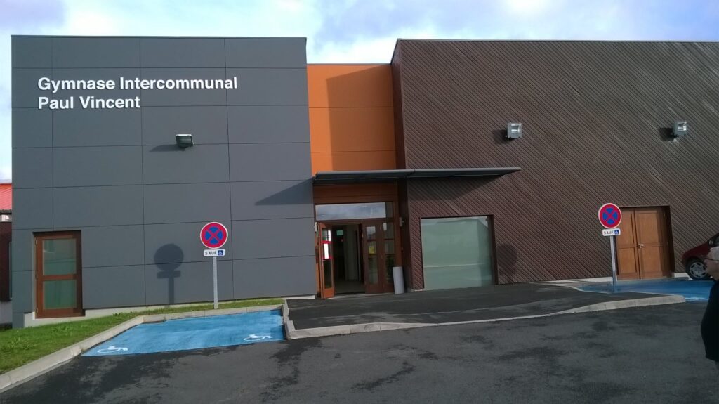 de-nombreux-jeunes-sportifs-profitent-des-installations-photo-rl-1511965867-1024x575 Syndicats intercommunaux